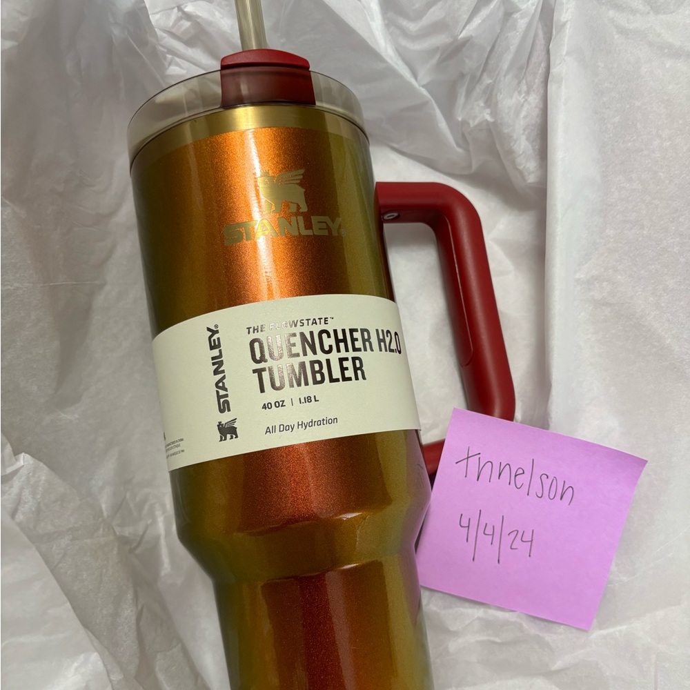 Stanley X Lainey Wilson Country Gold Limited Edition Quencher. NIB. In hand.